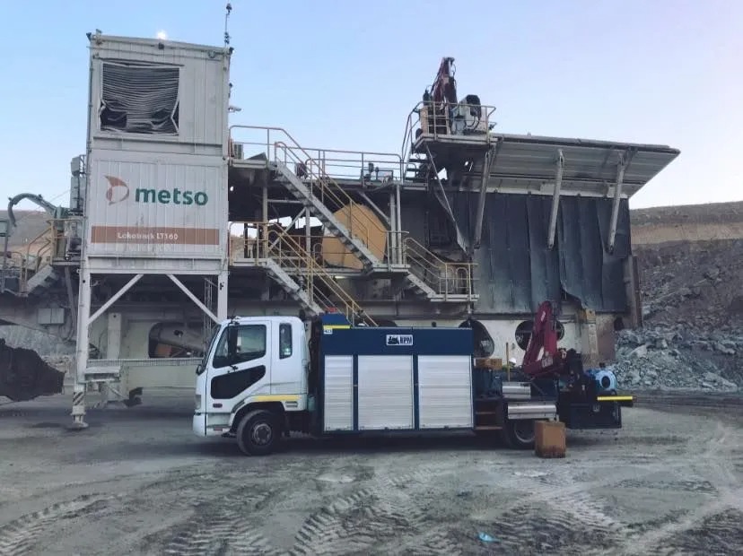On-site service truck at Metso quarry plant