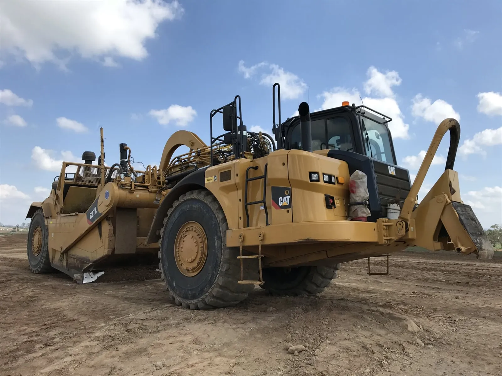 CAT 627K motor scraper available for hire