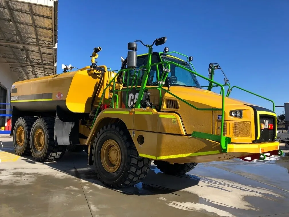 CAT CA5000C articulated water truck available for hire
